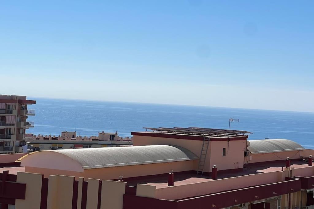 Estudio Aguila Con Vistas Al Mar Бенальмадена Экстерьер фото